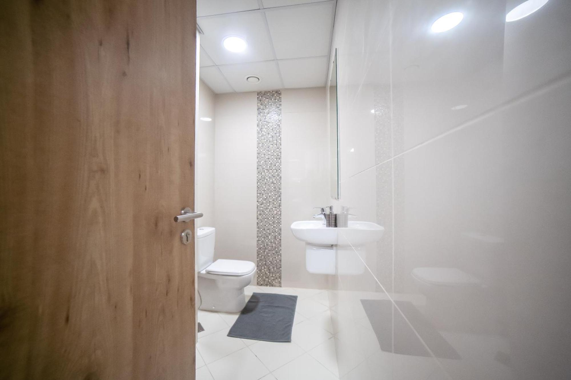 Continental Tower, Dubai Marina - Luton Vacation Homes Room photo